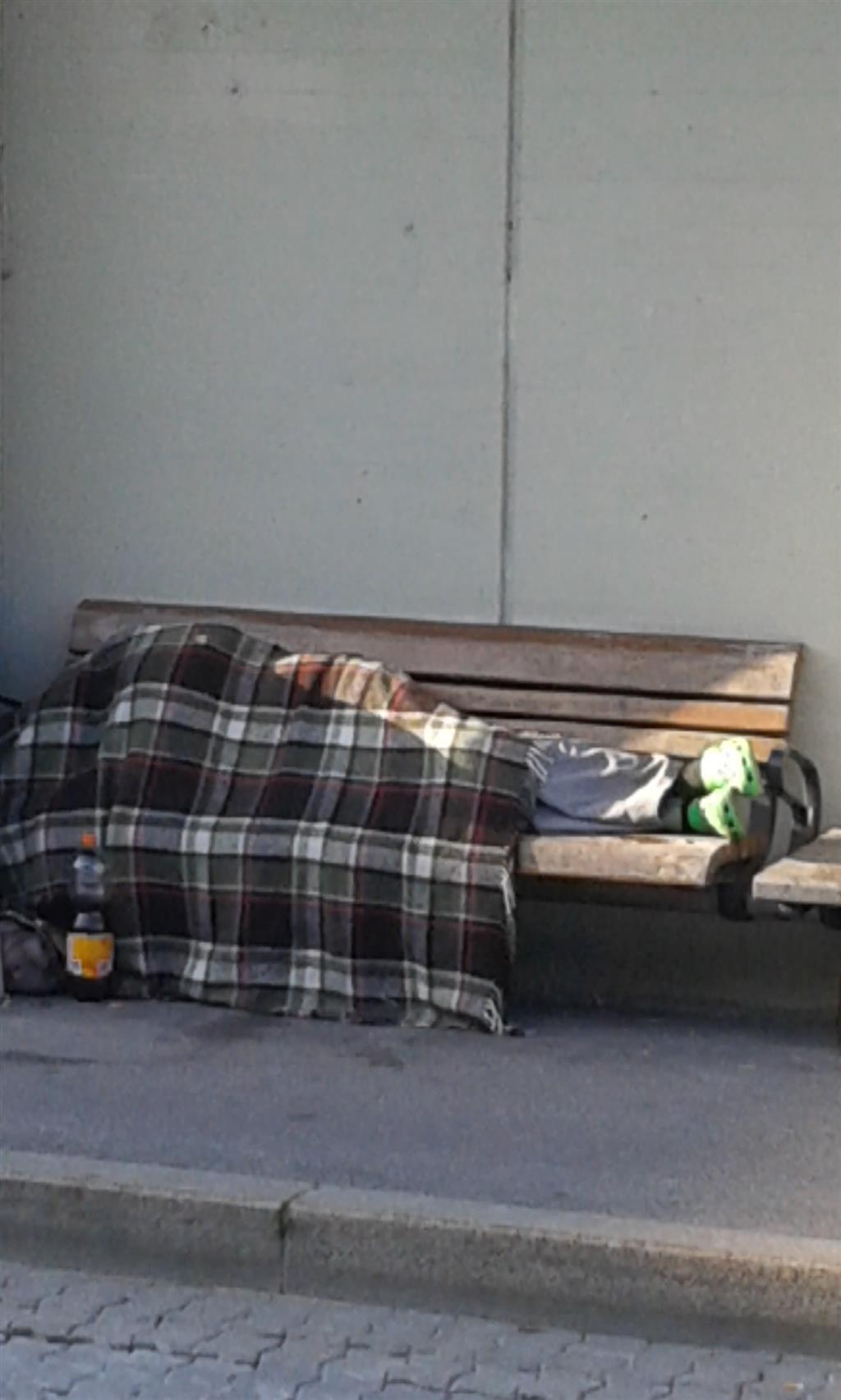 Obdachlose am Bahnhof Bregenz