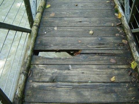 Morsche + gefährliche Wuhrbrücke u. Balkenbrücke im Schotterfänger