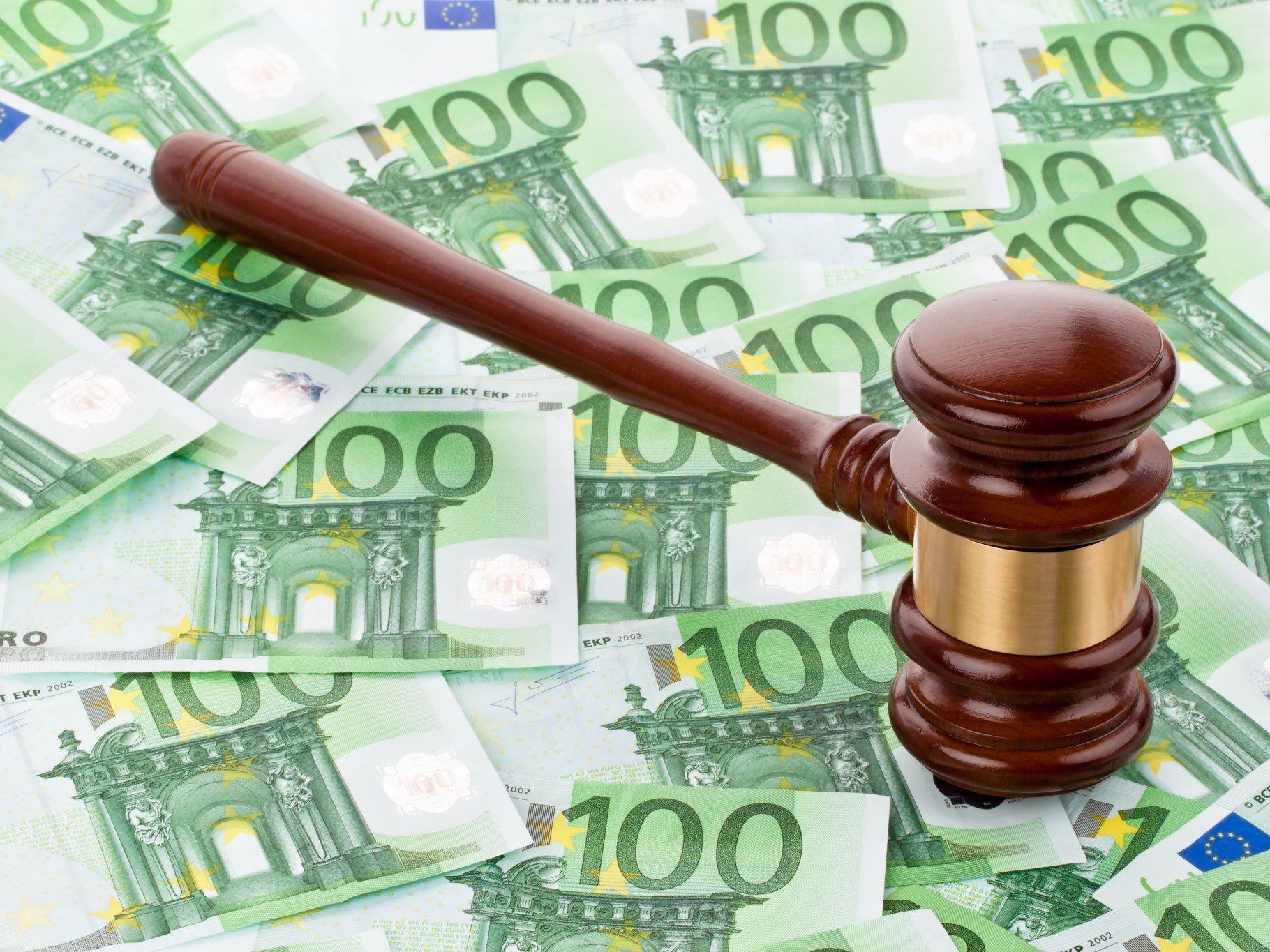 90.000 Euro Geldstrafe für 720.000 Euro Schwarzgeld - Vorarlberg -- VOL.AT