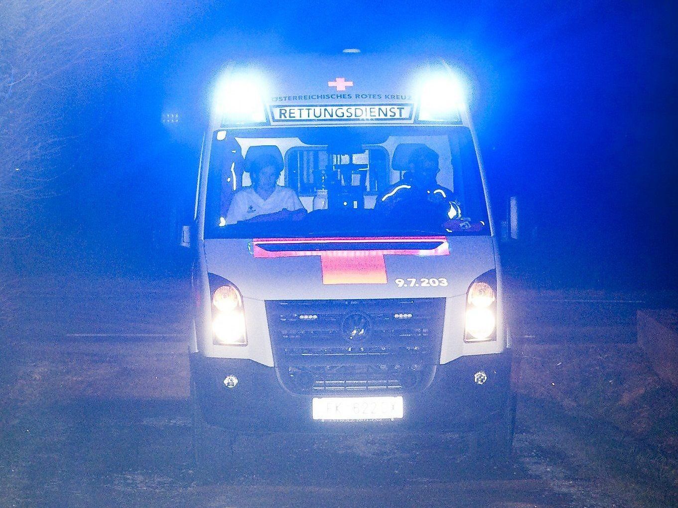 Sturz mit tragischen Folgen: 15-Jährige erliegt schweren ...