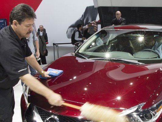 Laut Einer Umfrage Sind Osterreichs Manner Im Auto Sauberer Als Frauen Osterreich Vienna At