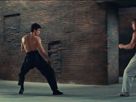 Zum 75 Geburtstag Bruce Lee Gegen Chuck Norris Stars Vol At Zum 75 Geburtstag Bruce Lee Gegen Chuck Norris Stars Vol At