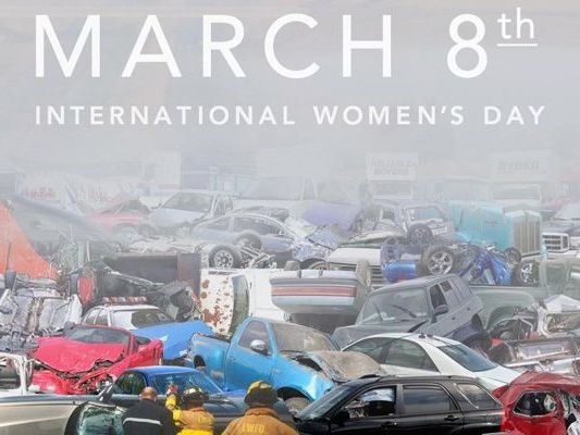Luksan Wunder On Twitter Das Meta Meme Zum Weltfrauentag Die