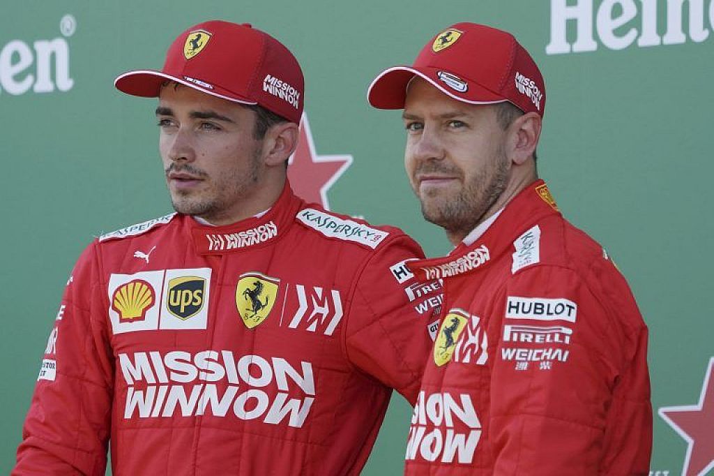 Charles Leclerc mit Sebastian Vettel. © AP