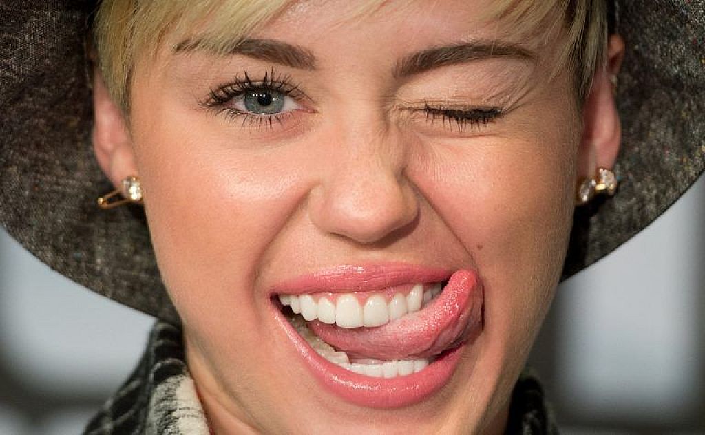 Miley Cyrus  © AP