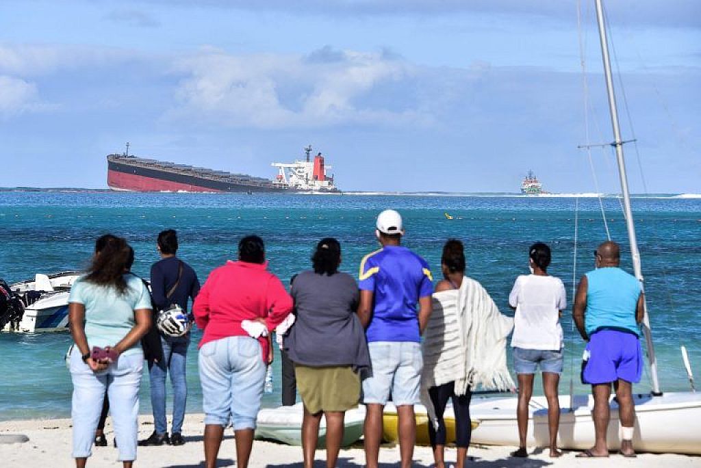 u003cpu003eCORRECTION-MAURITIUS-ENVIRONMENT-POLLUTION-SHIPPINGu003c/pu003en