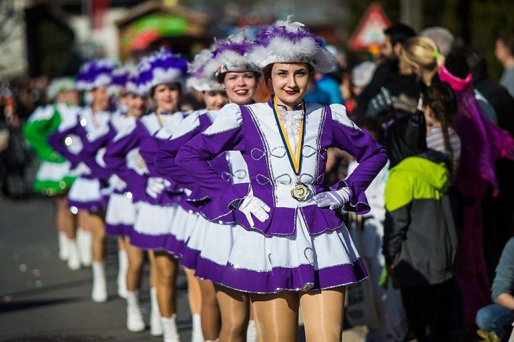 Narren in Vorarlberg unterwegs  © Russmedia