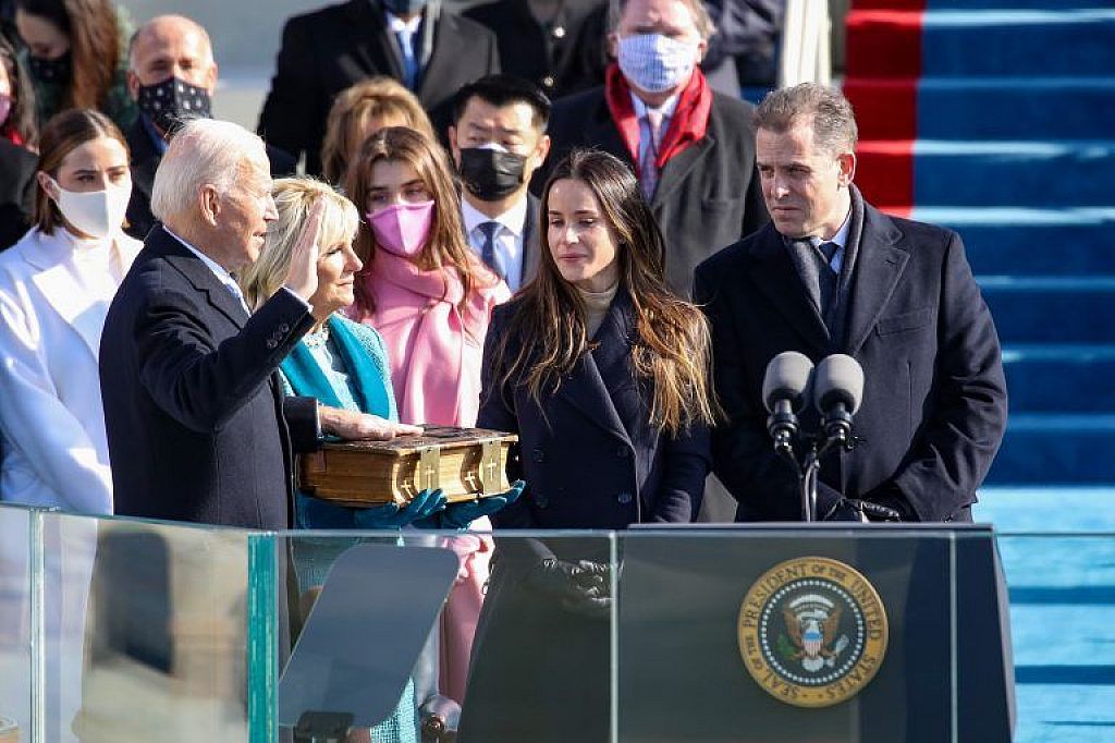 © AP, APA/AFP, Reuters