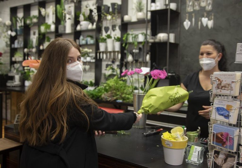 Handel nach hartem Lockdown wieder geöffnet.  © VN/Paulitsch