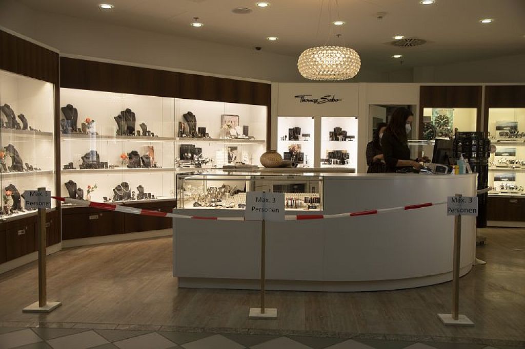 Handel nach hartem Lockdown wieder geöffnet.  © VN/Paulitsch