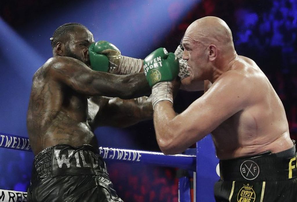 Fury vs. Wilder  © AP