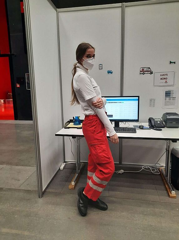 u003cpu003eDaria Schurichtu003c/pu003en © Lerch, Sams