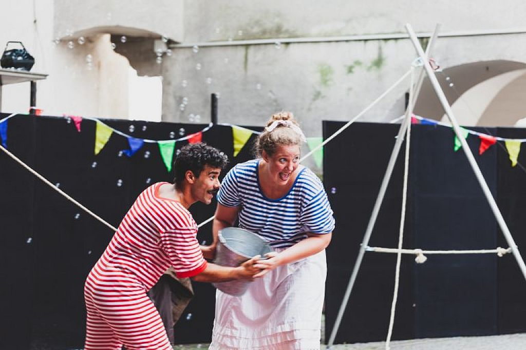 u003cpu003eClownfrau Lisa Suitner u0022Lilliluu0022u003c/pu003en © Nadine Jochum, Niklas Koch, handout/Suitner