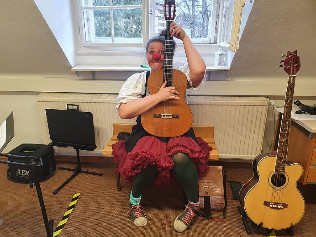 u003cpu003eClownfrau Lisa Suitner u0022Lilliluu0022u003c/pu003en © Nadine Jochum, Niklas Koch, handout/Suitner