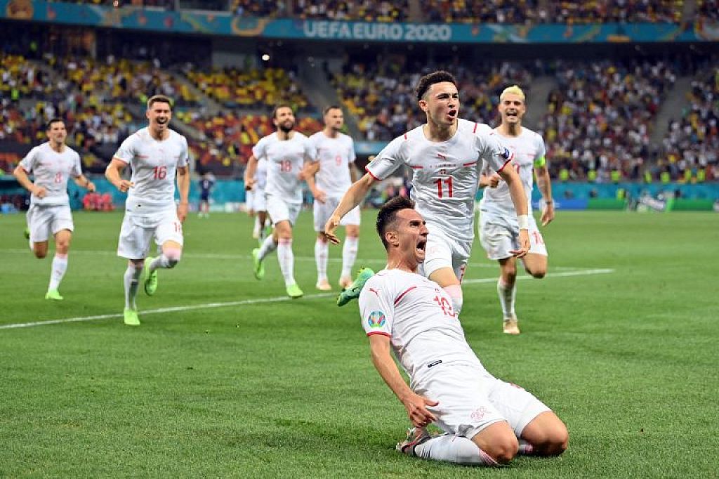 TOPSHOT-FBL-EURO-2020-2021-MATCH41-FRA-SUI
 © APA/AFP