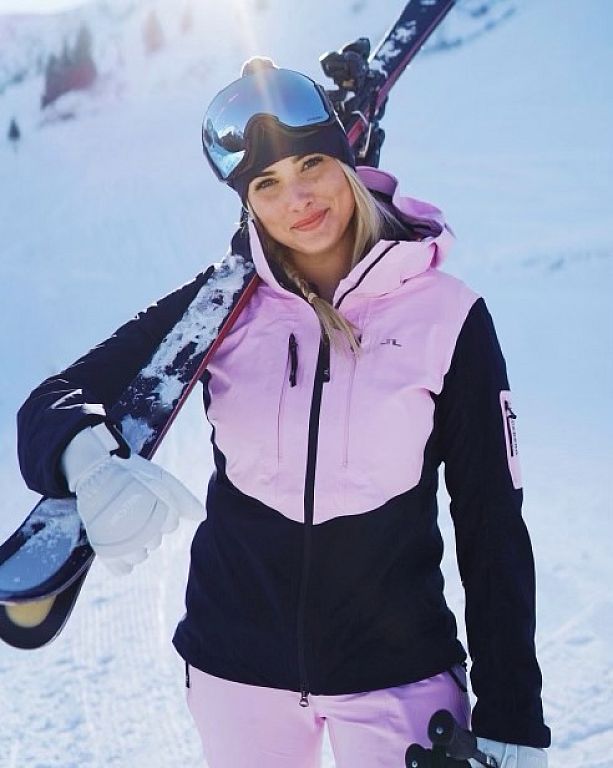 u003cpu003eInfluencerin Linda Meixneru003c/pu003en © Linda Meixner