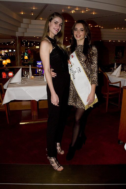 u003cpu003eDaria Schuricht (l) und Izabela Ionu003c/pu003en © Privat, Miss Austria Corp., Steurer, Paulitsch, Stiplovsek