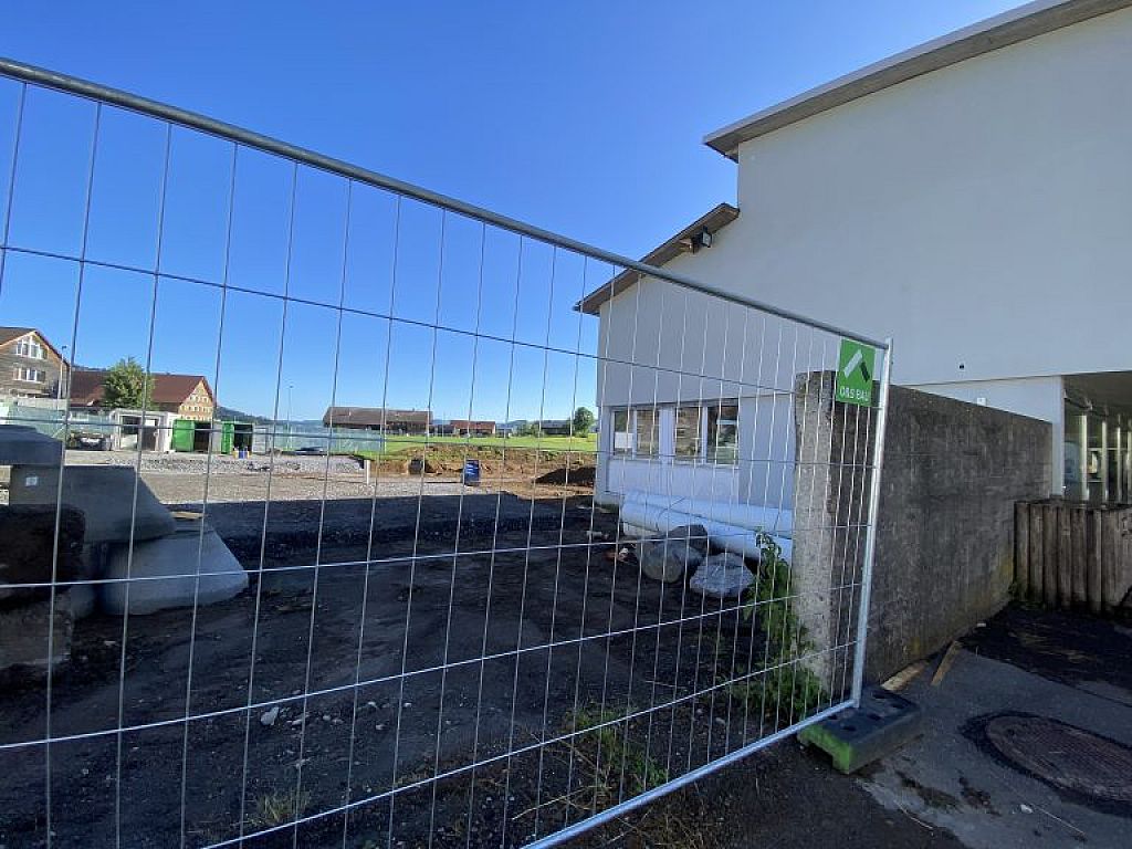 u003cpu003eSanierungs Volksschule Andelsbuch Hofu003c/pu003en © VOL.AT/Mayer