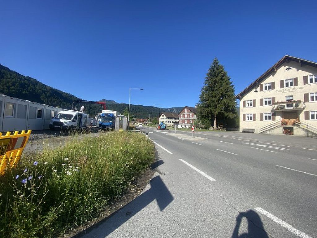 u003cpu003eSanierungs Volksschule Andelsbuch Hofu003c/pu003en © VOL.AT/Mayer