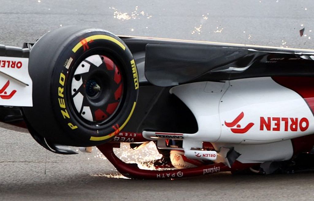 © Reuters; APA; AFP; AP