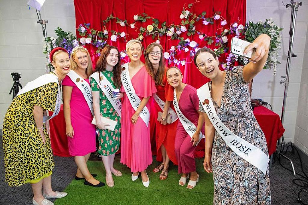 u003cpu003eIRELAND-LIFESTYLE-FESTIVAL-PAGEANTu003c/pu003en