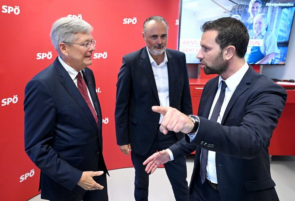 © APA/ROLAND SCHLAGER