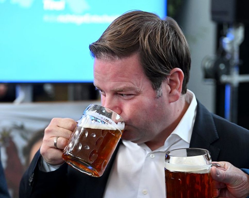 © APA/ROLAND SCHLAGER