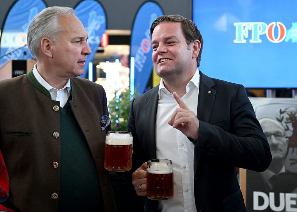 © APA/ROLAND SCHLAGER