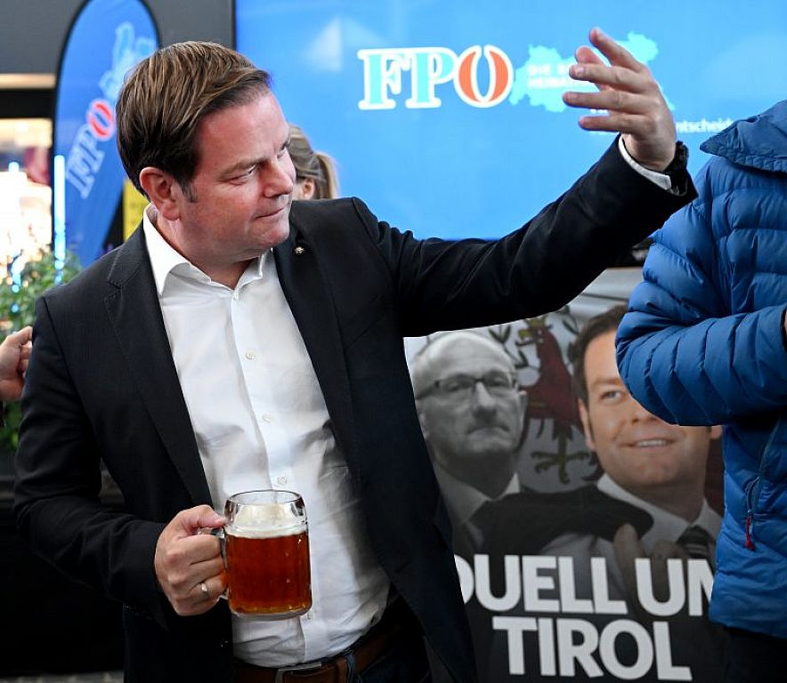 © APA/ROLAND SCHLAGER