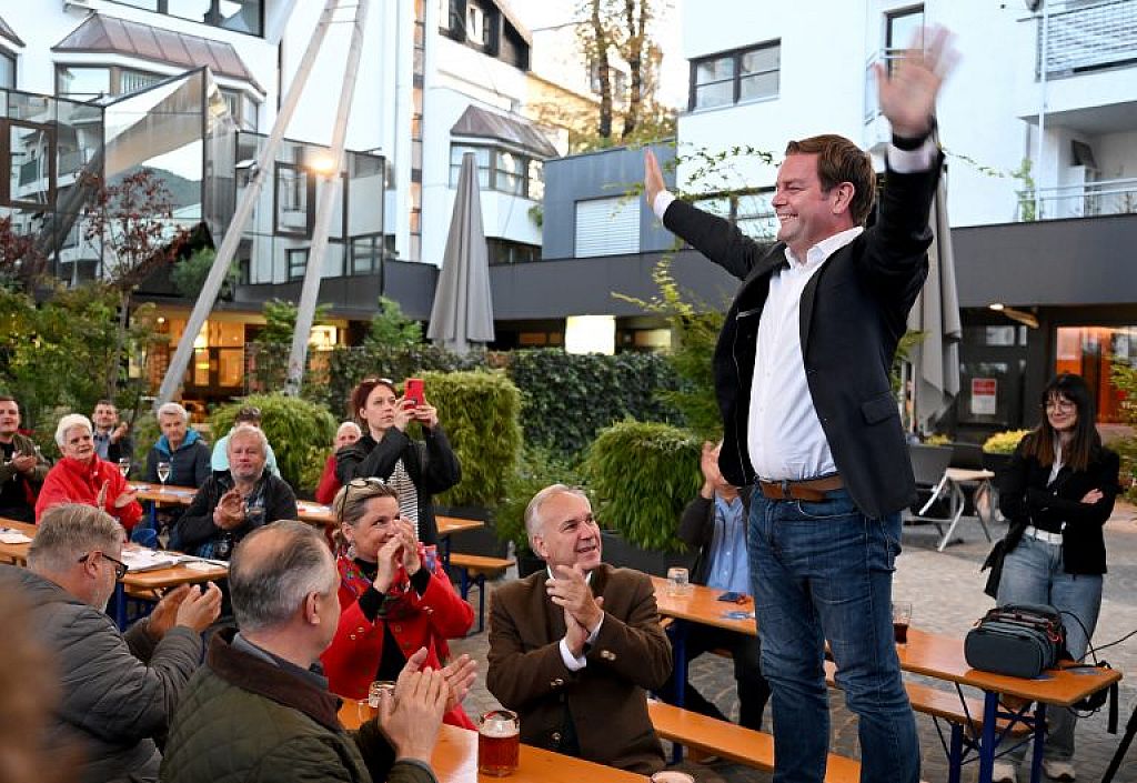 © APA/ROLAND SCHLAGER