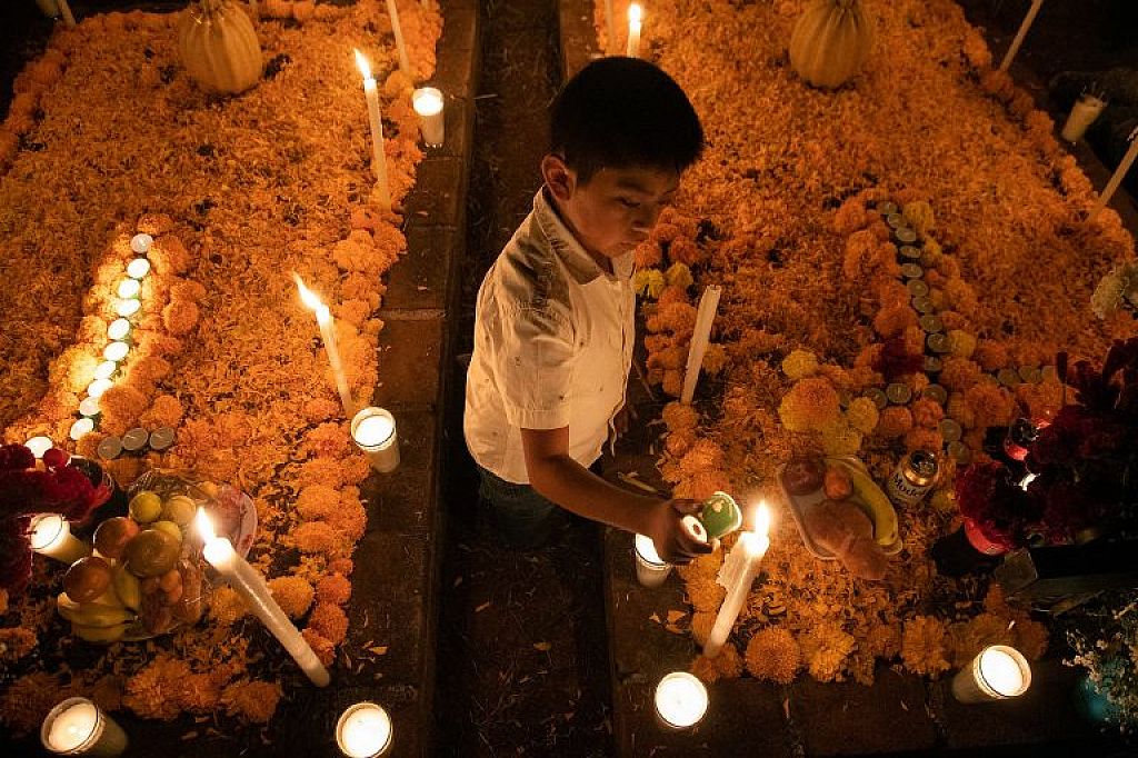 © AP/AFP/Reuters