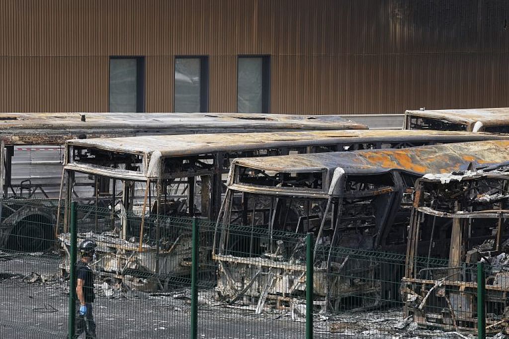 France Police Shooting
 © APA/AFP/AP