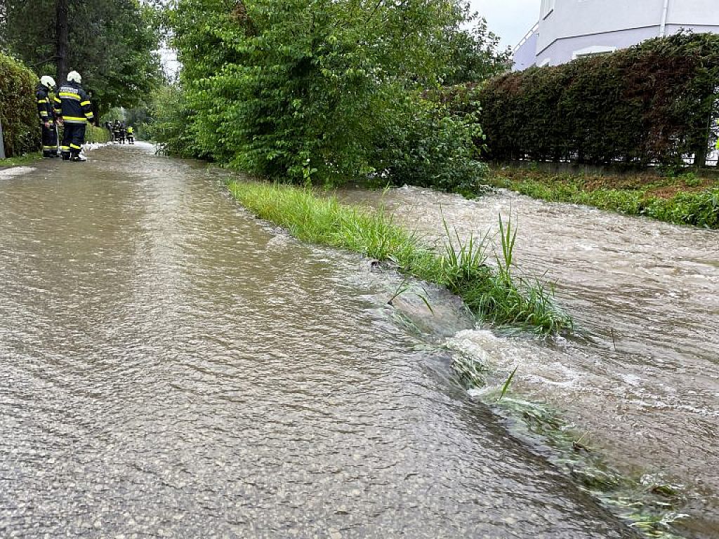 EUROPE-WEATHER/FLOODS-AUSTRIA
 © Unwetter in Südösterreich