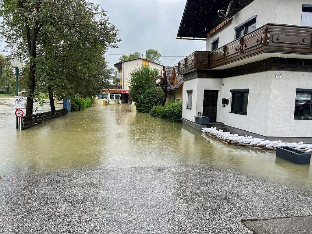 EUROPE-WEATHER/FLOODS-AUSTRIA
 © Unwetter in Südösterreich