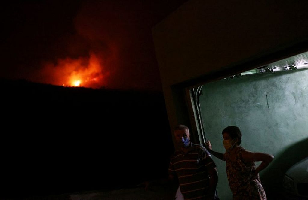 © AP, Reuters