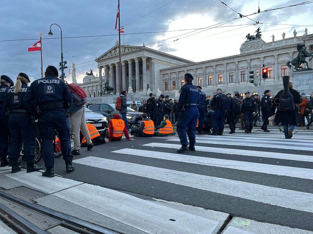 © APA/LETZTE GENERATION