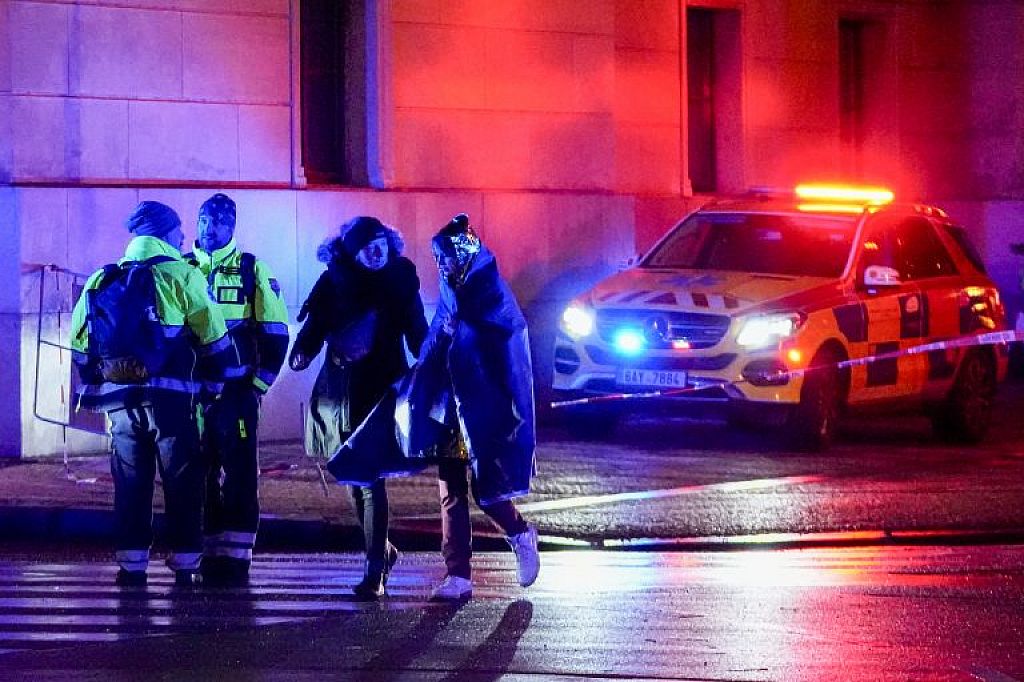 Schock und Trauer nach Bluttat in Prag © APA