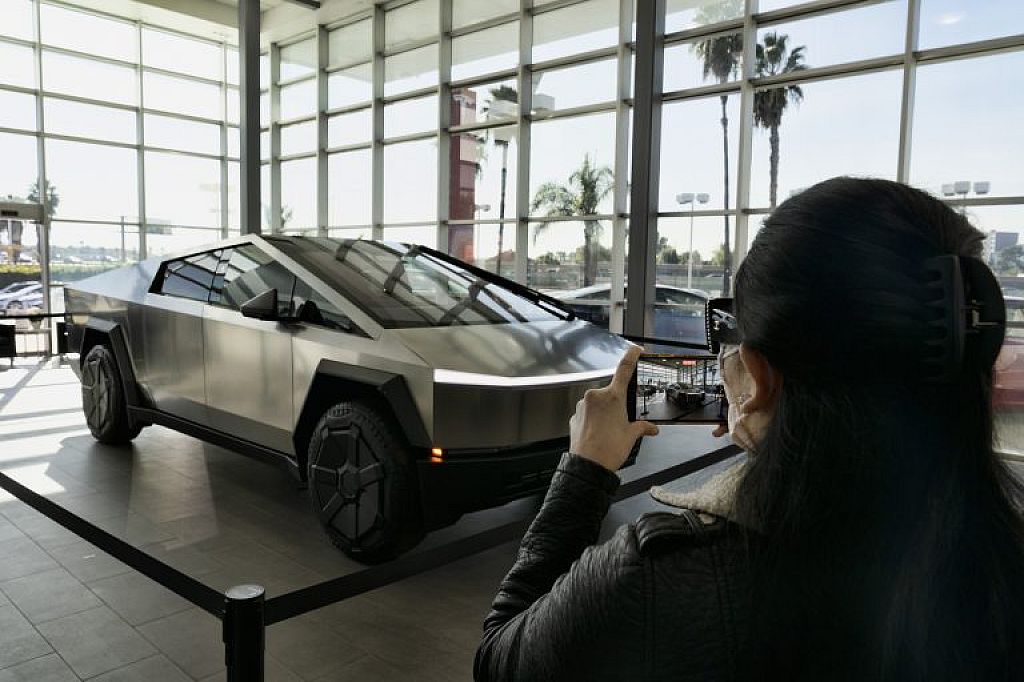 Tesla Cybertruck
 © AP