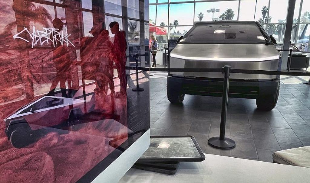 Tesla Cybertruck
 © AP