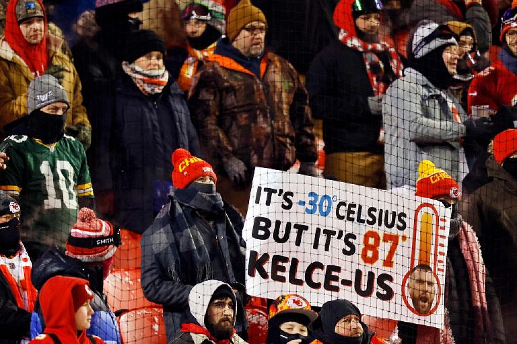 © APA/Getty Images via AFP/GETTY IMAGES/DAVID EULITT/JAMIE SQUIRE, AP