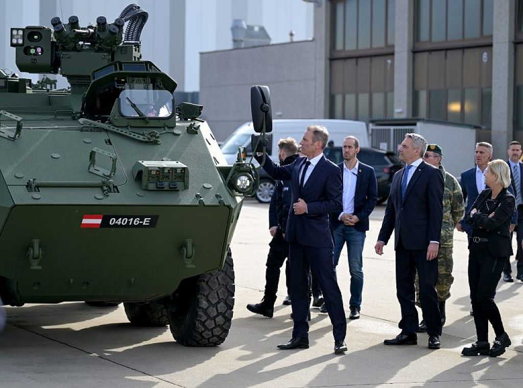 © APA/ROLAND SCHLAGER