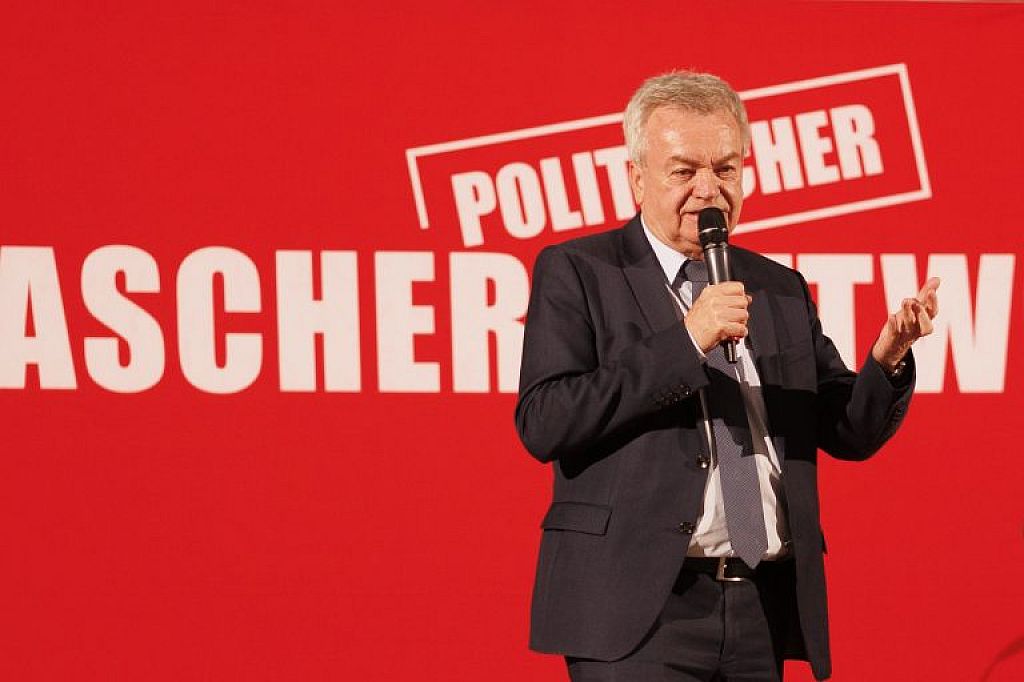 © APA/ERWIN SCHERIAU