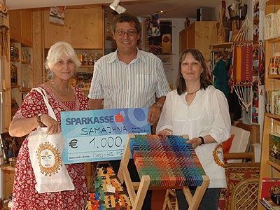 Freuen sich über das tolle Resultat Freuen sich über das tolle Resultat