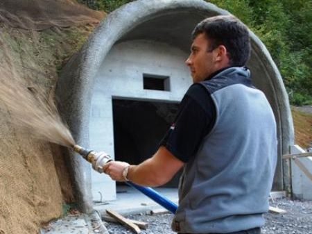 Begrünung im Schwarzachtobel Begrünung im Schwarzachtobel