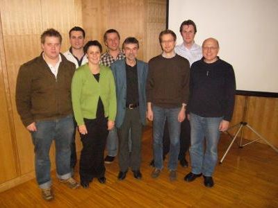 Der neugewählte, alte Vorstand Der neugewählte, alte Vorstand