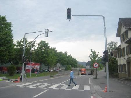 Noch ist die neue Anlage auf Blickbetrieb eingestellt. Noch ist die neue Anlage auf Blickbetrieb eingestellt.