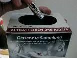 Alte Batterien und Akkus sammeln wird mit der Sammelbox einfacher Alte Batterien und Akkus sammeln wird mit der Sammelbox einfacher