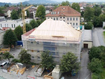 2,6 Millionen Euro fließen in die Sanierung und Aufstockung der HS Herrenried.