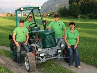 Erfolgreiches Familienteam: Mauritius, Gabi, Martin und Wolfgang Stoß. Erfolgreiches Familienteam: Mauritius, Gabi, Martin und Wolfgang Stoß.