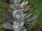 Der Annabach erhält einen steingemauerten Wasserlauf.